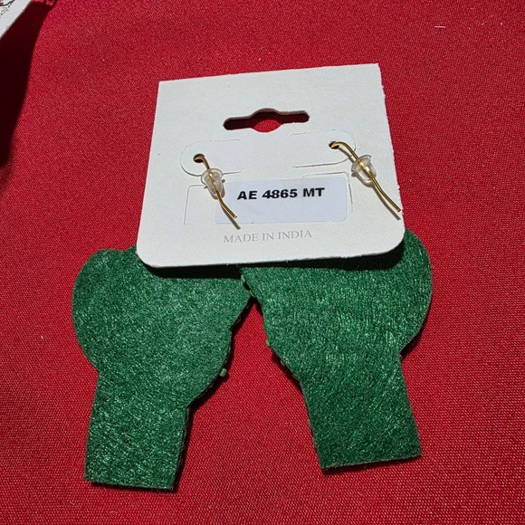 Icon Collection Beaded Cactus Earrings Green Pink Rhinestone Dangle Boho NWT - Picture 2 of 3